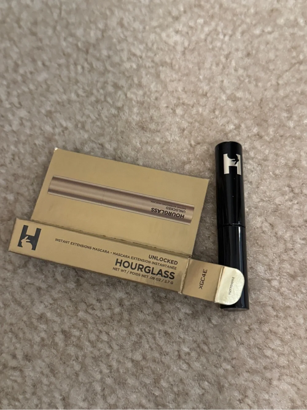 Hourglass Unlocked Instant Extensions Mascara Black Travel Size 0.09 oz New